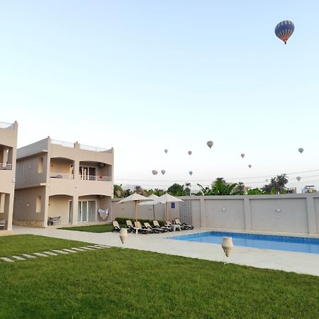 Royal Nile Villas - Pool View Apartment 2 ルクソール エクステリア 写真