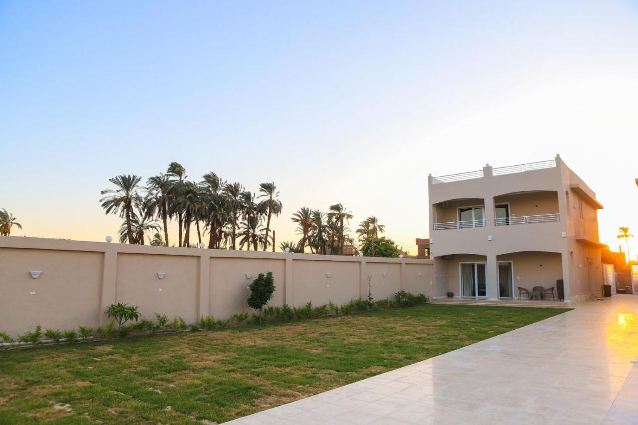 Royal Nile Villas - Pool View Apartment 2 ルクソール エクステリア 写真