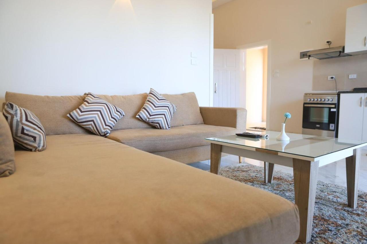 Royal Nile Villas - Pool View Apartment 2 ルクソール エクステリア 写真