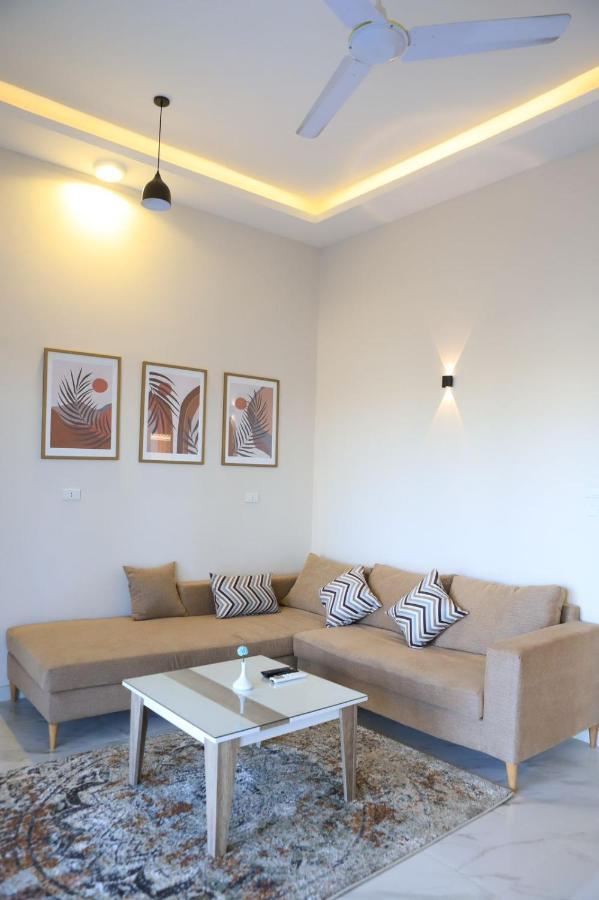 Royal Nile Villas - Pool View Apartment 2 ルクソール エクステリア 写真