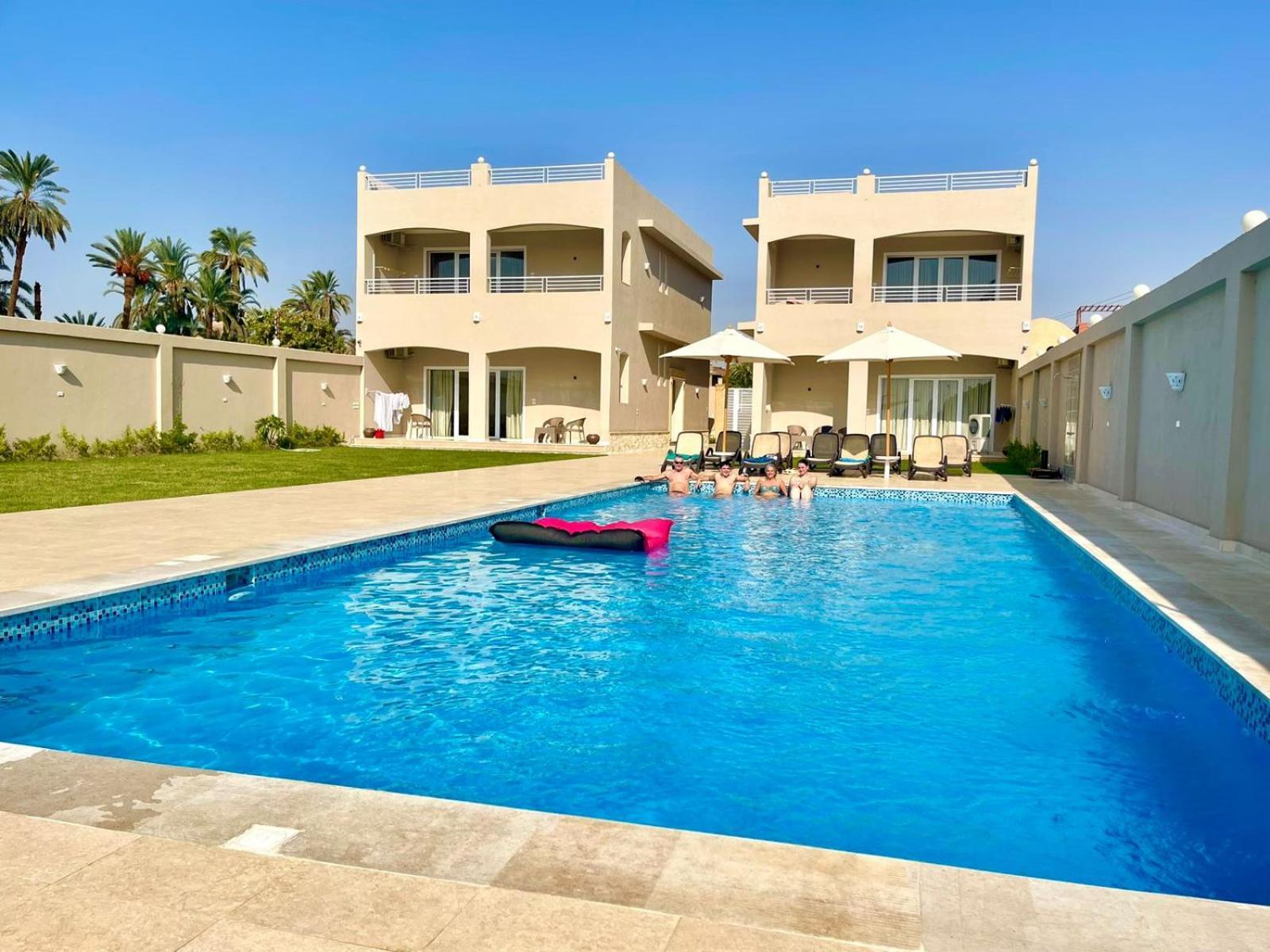 Royal Nile Villas - Pool View Apartment 2 ルクソール エクステリア 写真